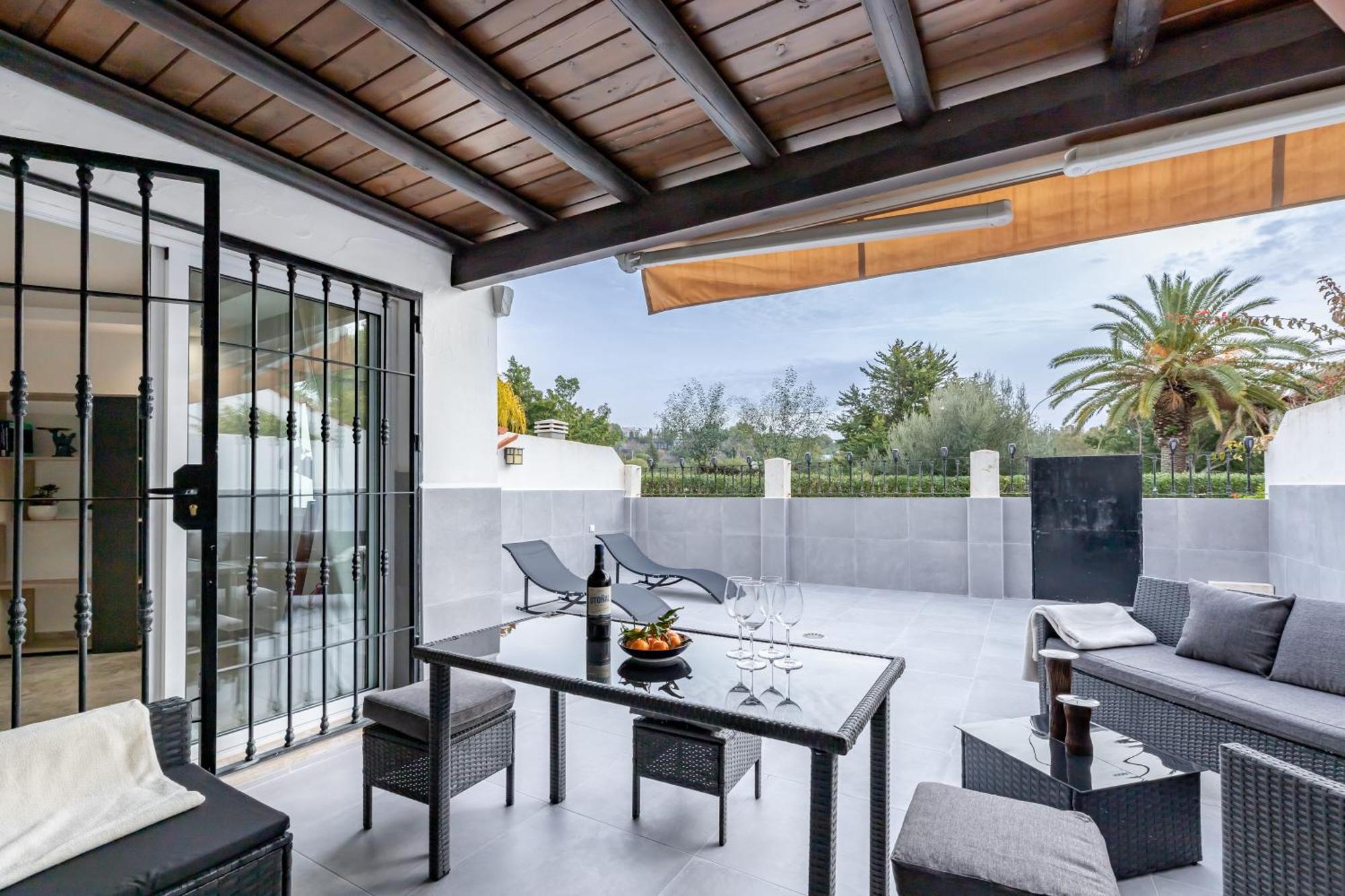 Cozy 4 Bedroom Townhouse With Swimming Pool * Marbella
