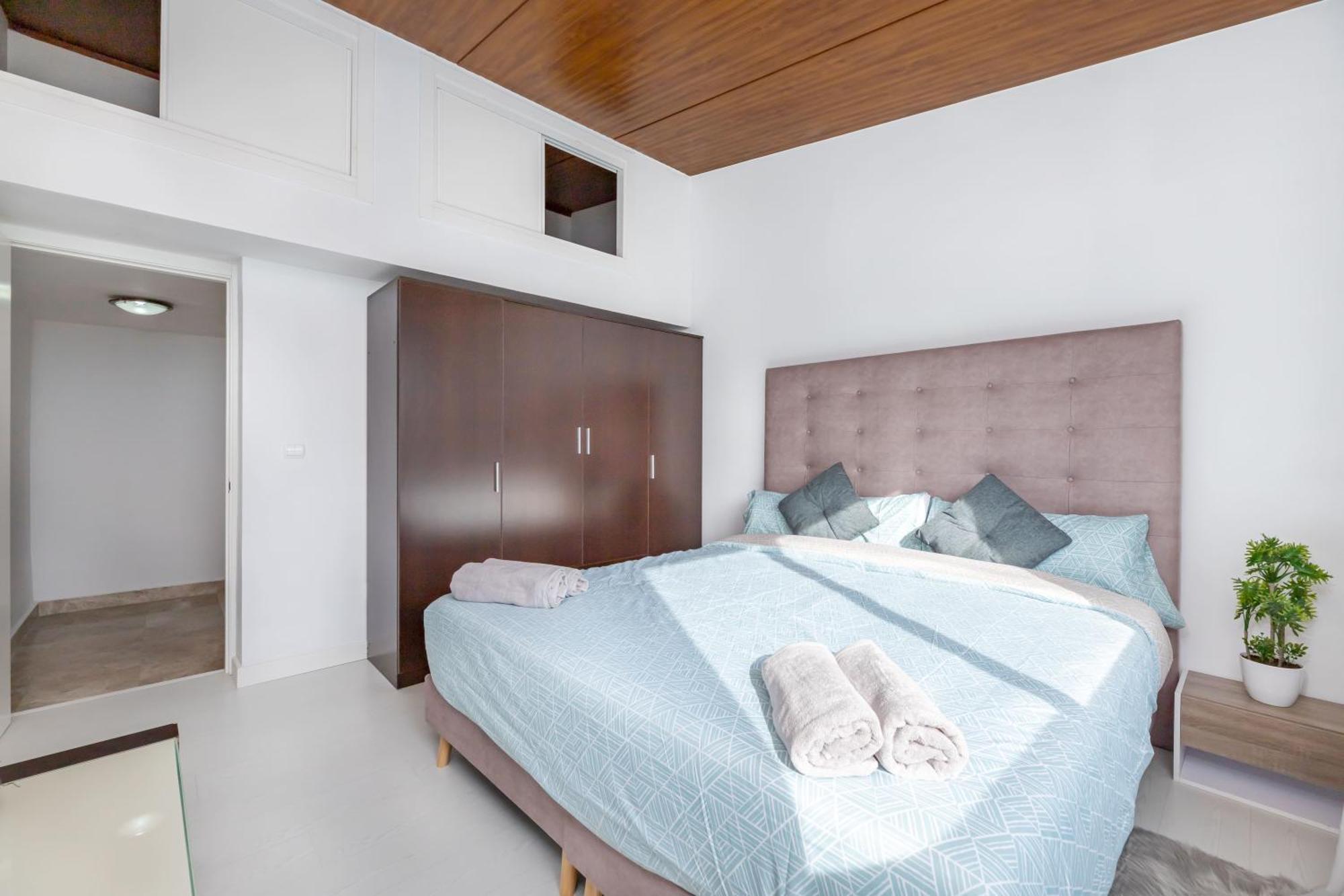 Cozy 4 Bedroom Townhouse With Swimming Pool Casa de Férias Marbella