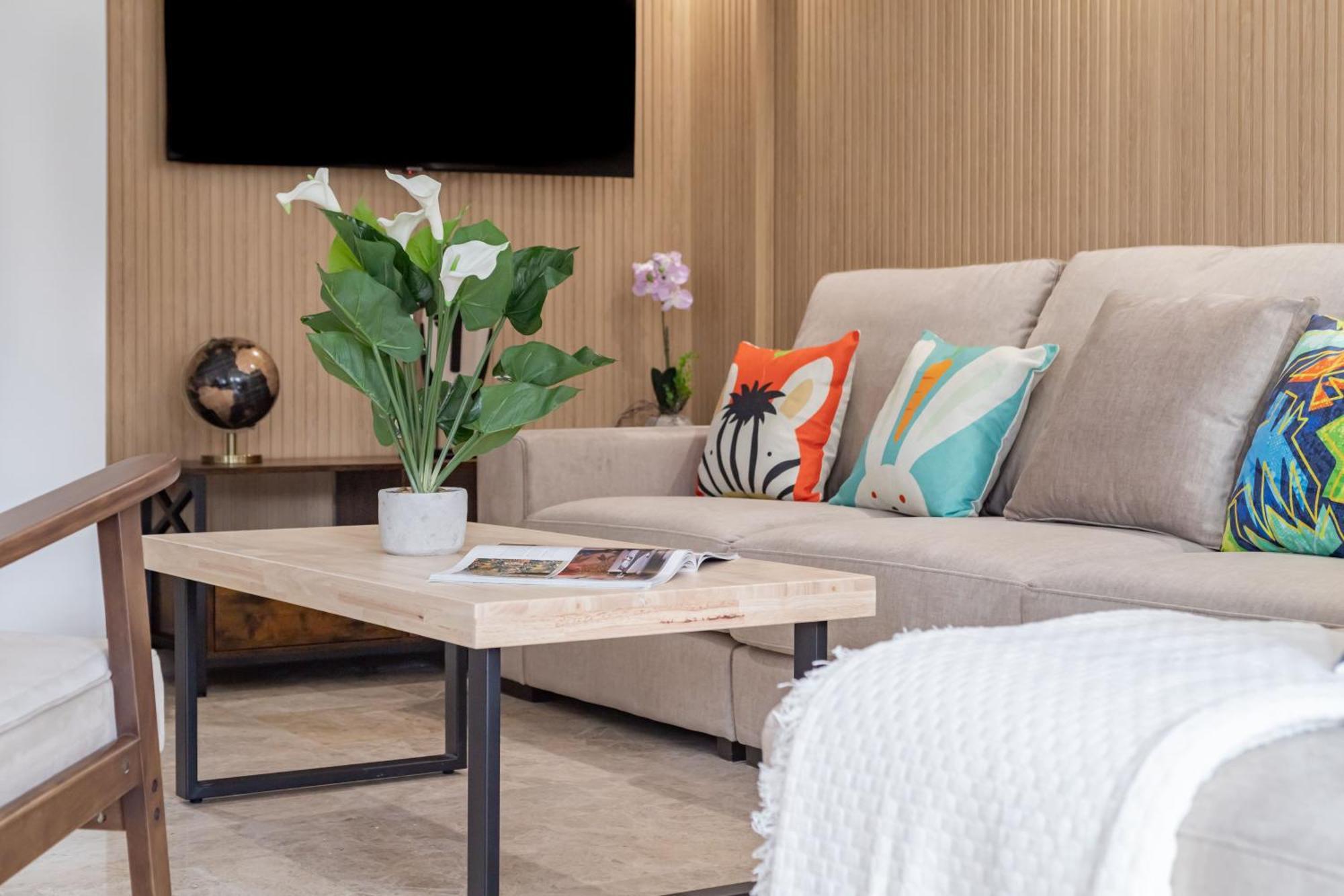 Ferienhaus Cozy 4 Bedroom Townhouse With Swimming Pool Marbella