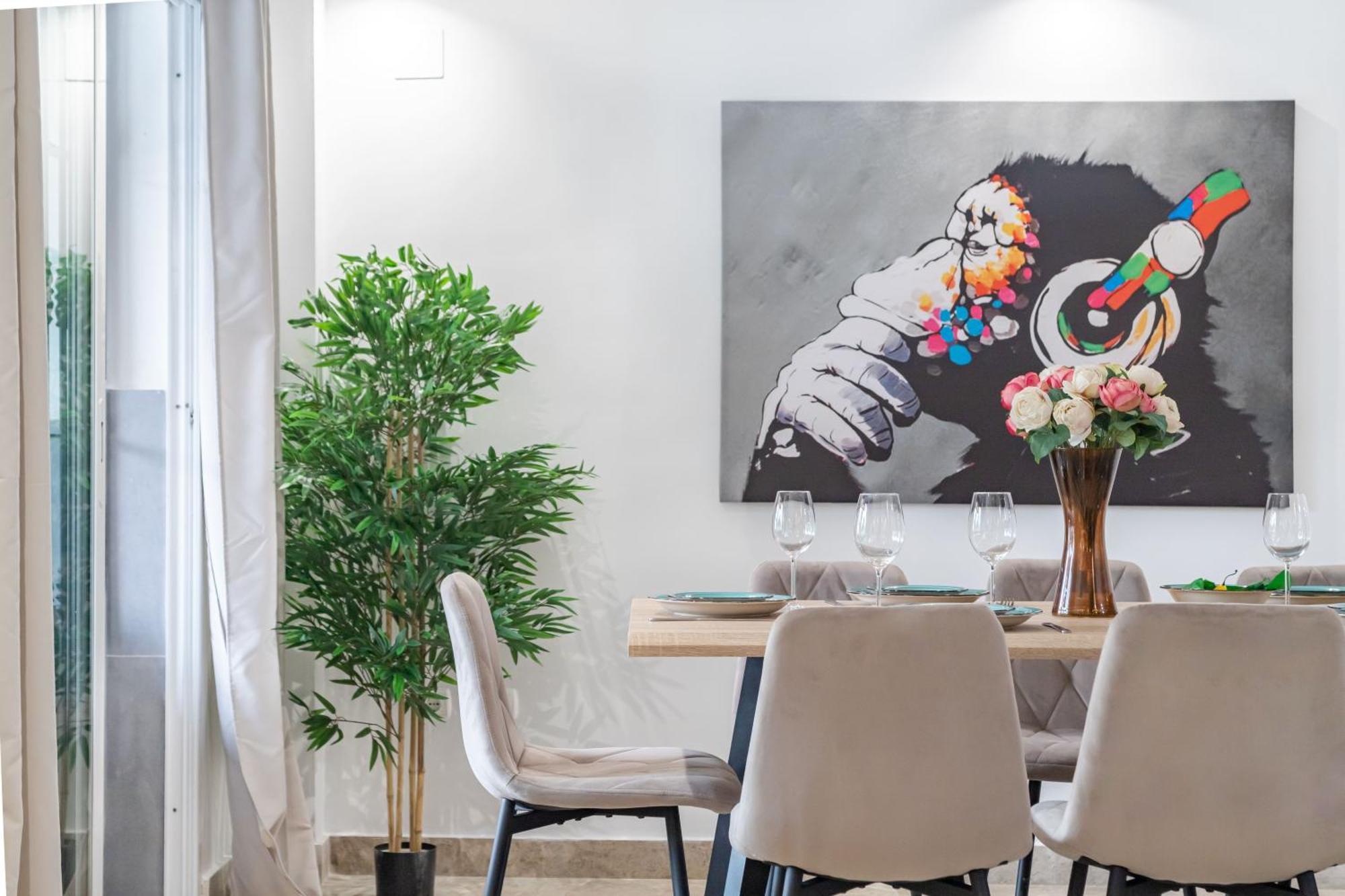 Cozy 4 Bedroom Townhouse With Swimming Pool Ferienhaus *